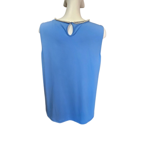 Elegant Blue Blouse With Faux Pearl and Chain Trim, Sleeveless - Picture 2 of 7